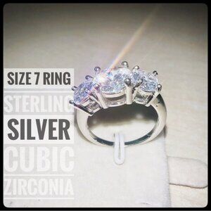 Sterling Silver Cubic Zirconia Ring 4 Carats Size 7
